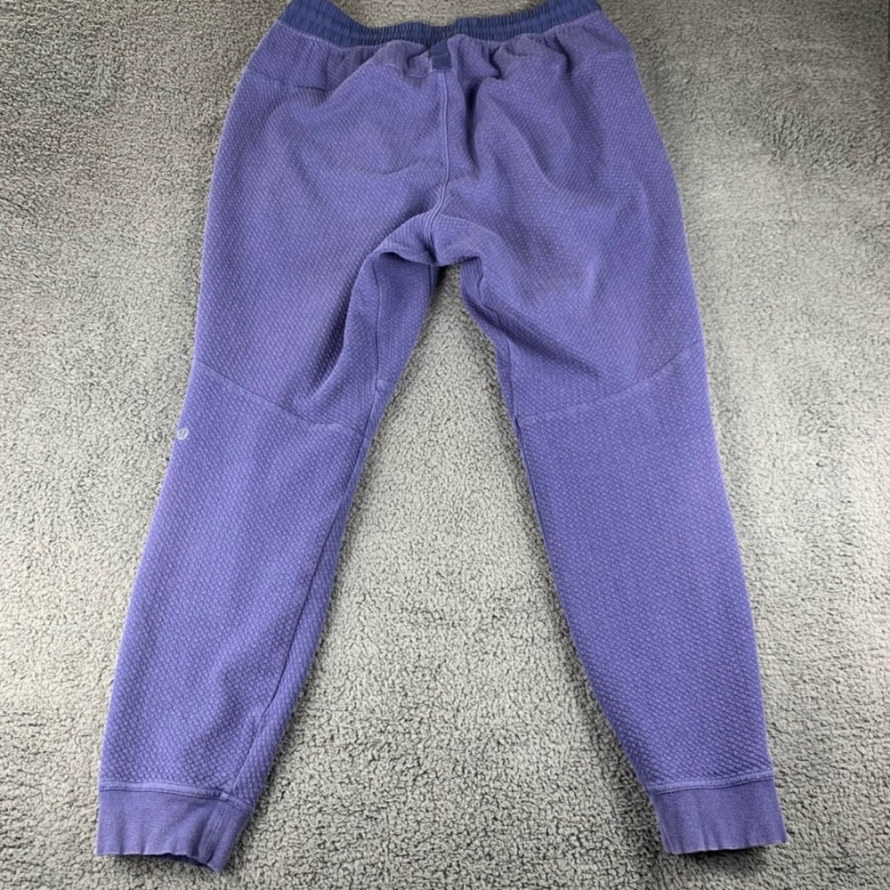 Lululemon at ease jogger